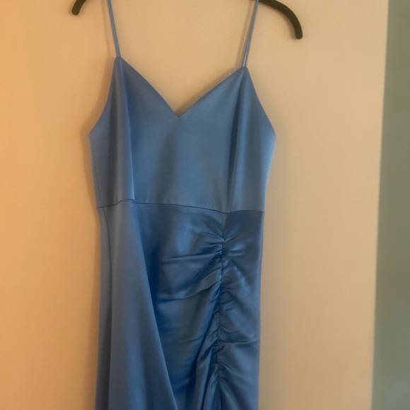 Alice + Olivia Diana V-Neck High Slit Dress - Picture 6 of 6